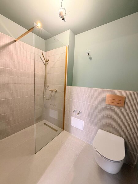 Buzoieni, 4 camere de vanzare, 87 mp renovat premium