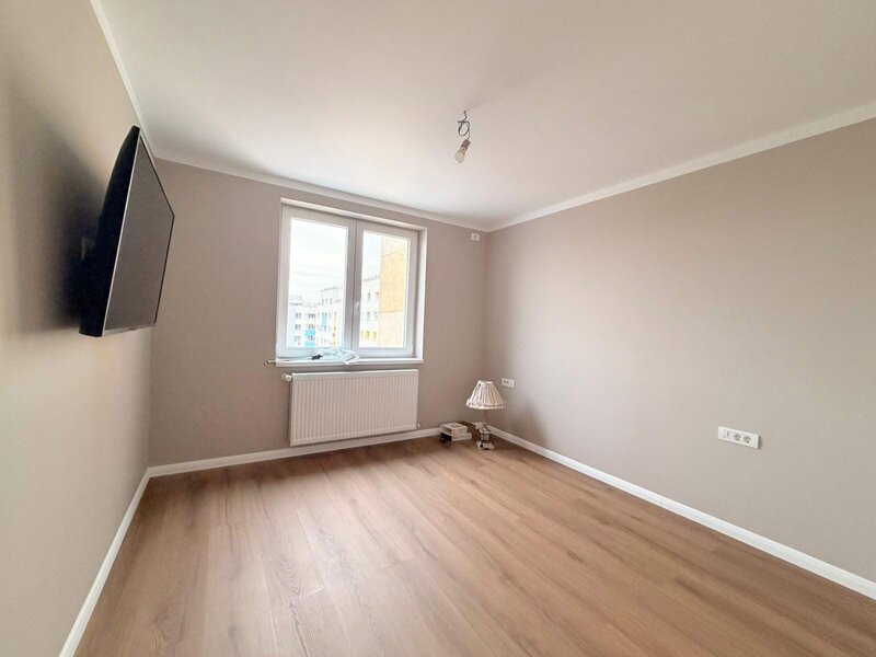 Buzoieni, 4 camere de vanzare, 87 mp renovat premium